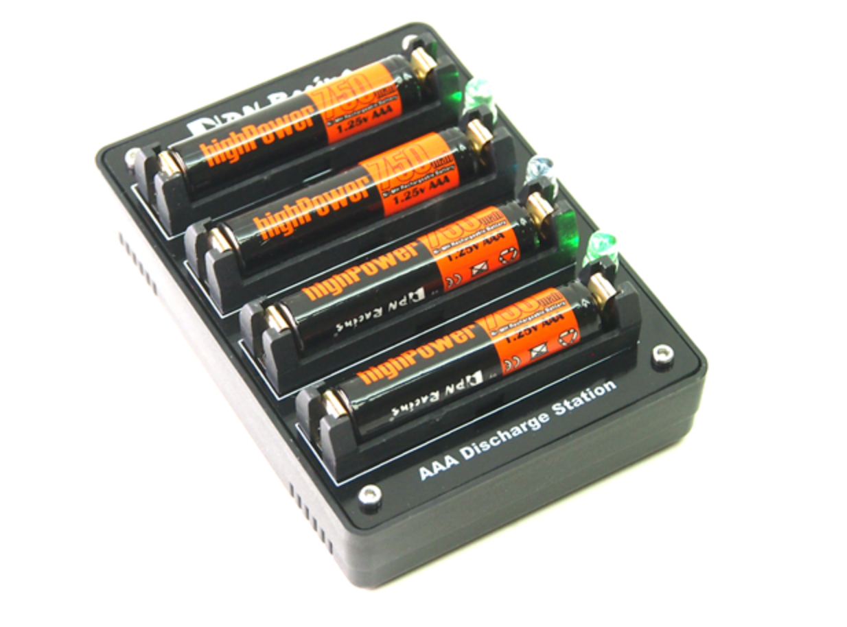 PN Racing Mini-Z AAA Discharge Station