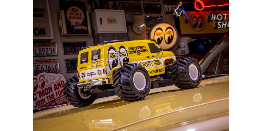 FAZER Mk2 FZ02L-BT readyset MAD VAN with MOONEYES 34413T1